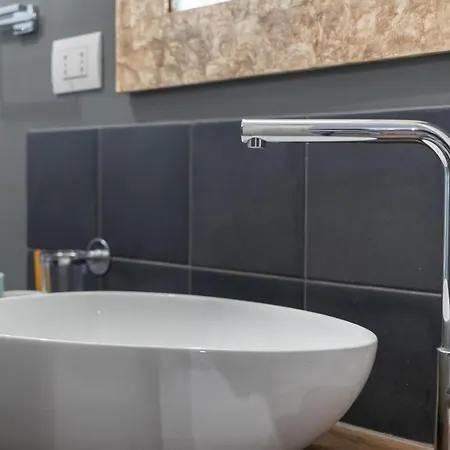 Dimora Cairoli - Elegant Loft Apartment